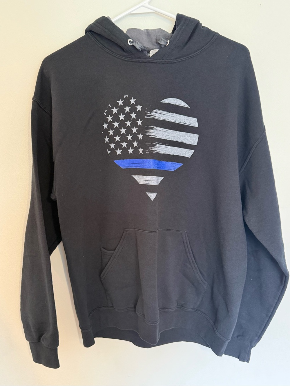 Black Hooded Sweatshirt with Thin Blue Line Heart Graphic Size L